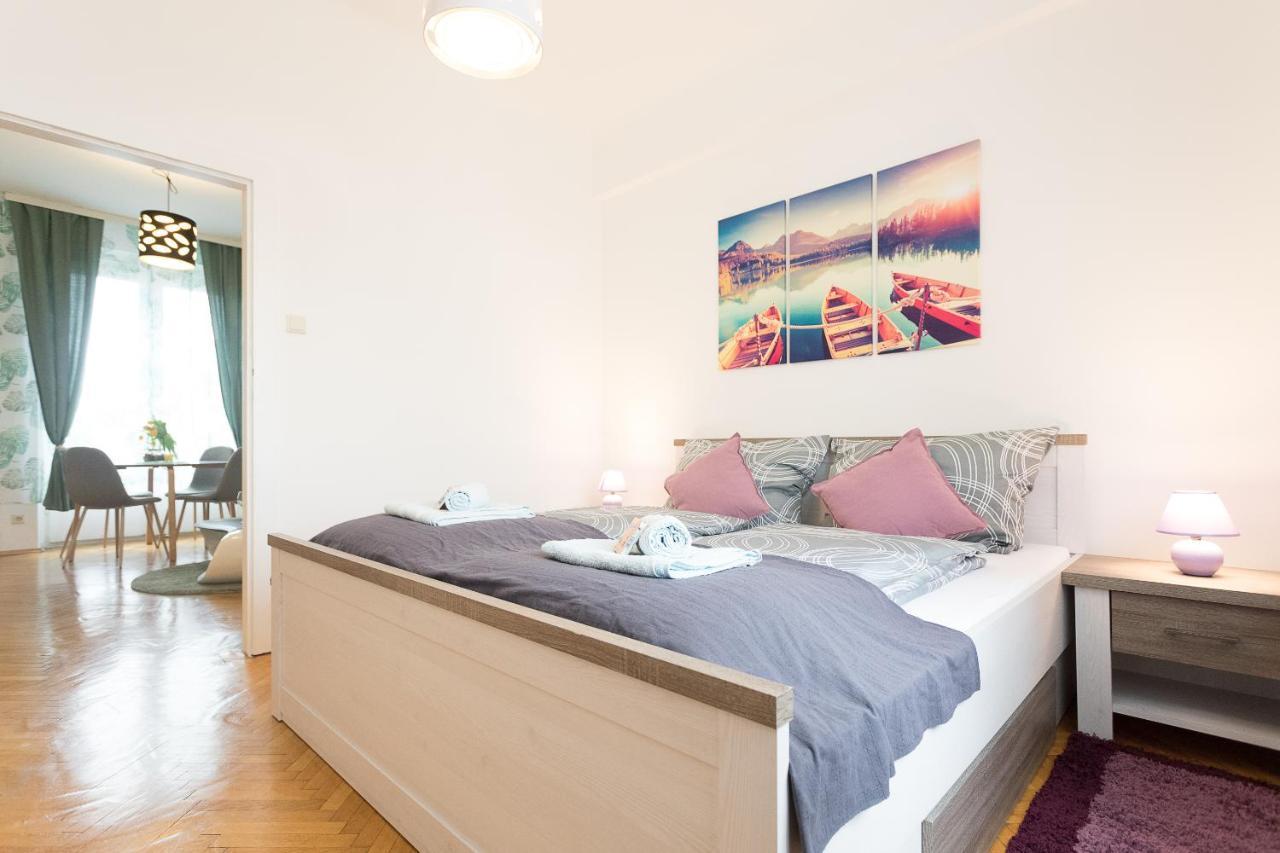 French Balcony - 45M² - Szeneviertel Viena Exterior foto