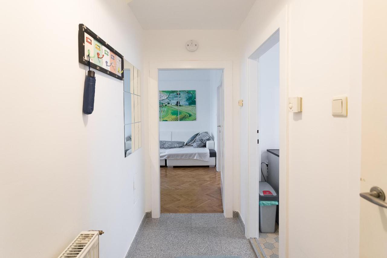 French Balcony - 45M² - Szeneviertel Viena Exterior foto