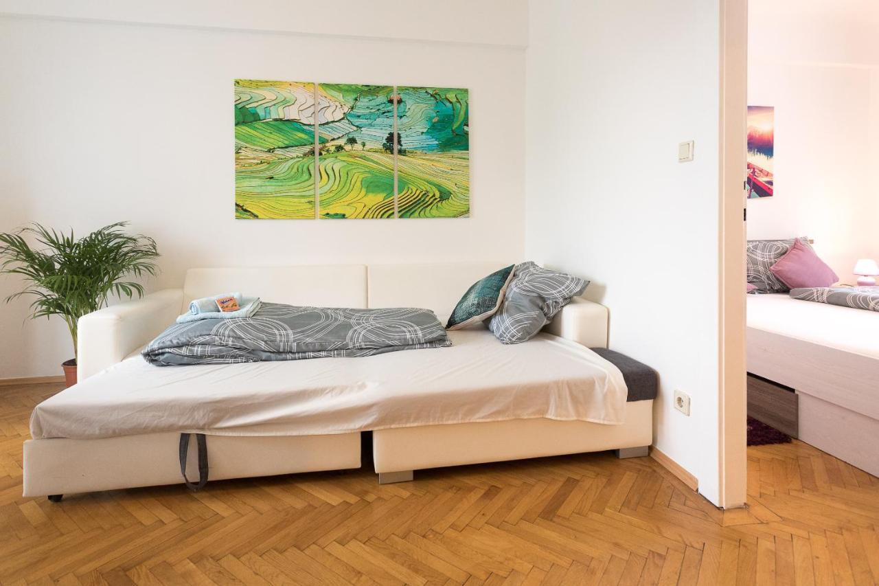 French Balcony - 45M² - Szeneviertel Viena Exterior foto